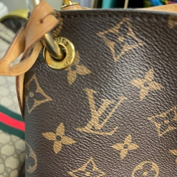 Louis Vuitton Graceful MM - Picture 5 of 15